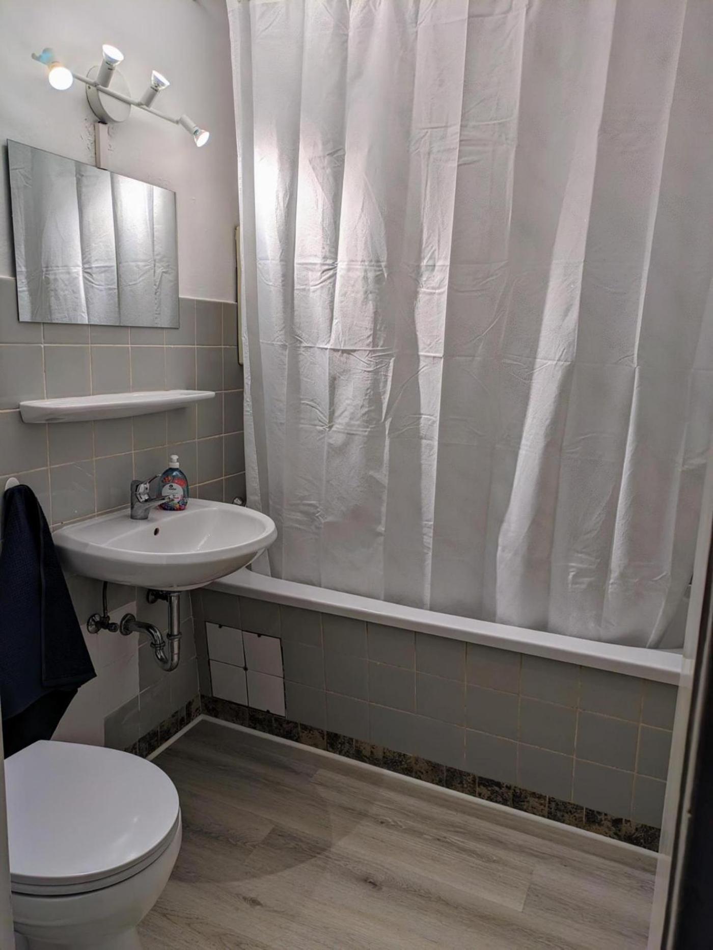 interaktiv . Appartements in Ratingen Buitenkant foto